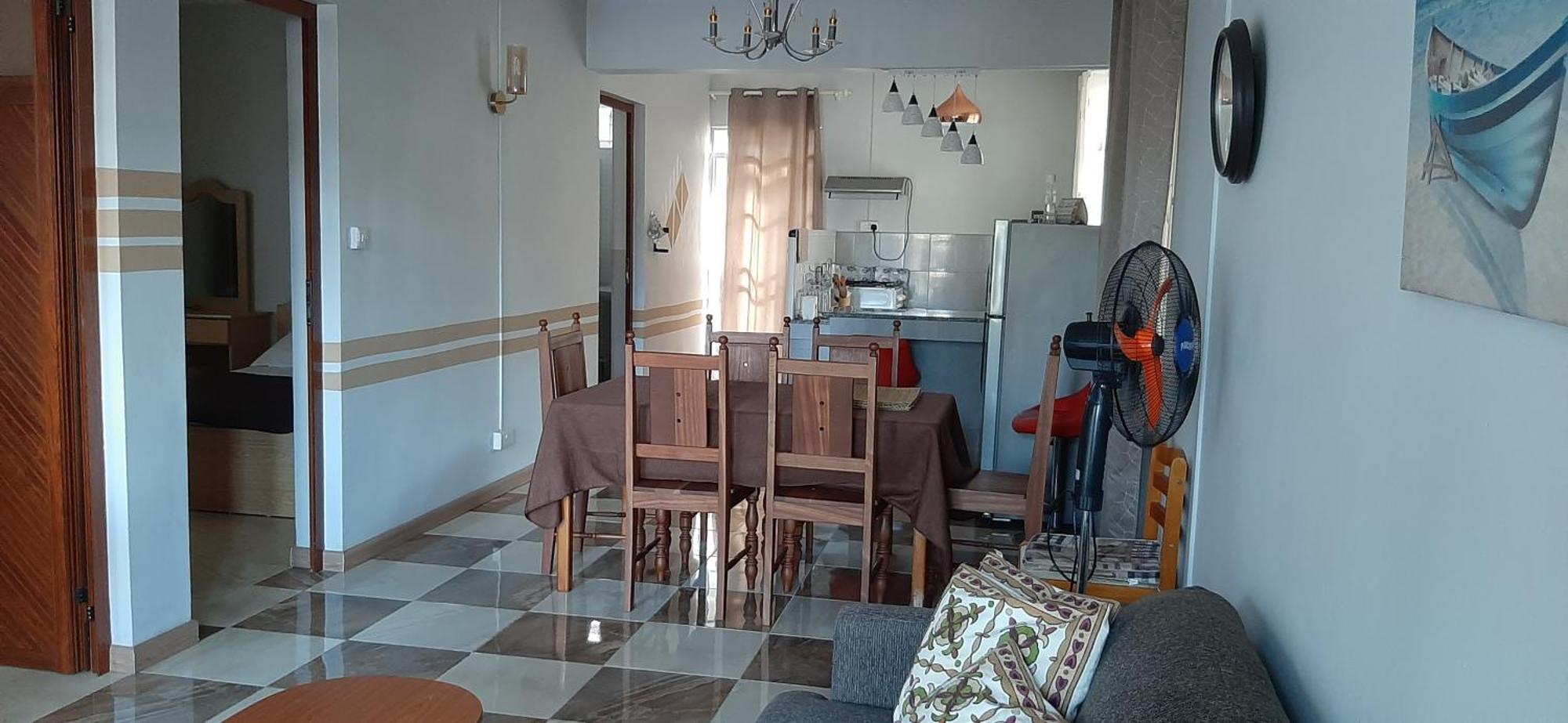 Appartement Ground Floor Lovely Two Bedrooms *